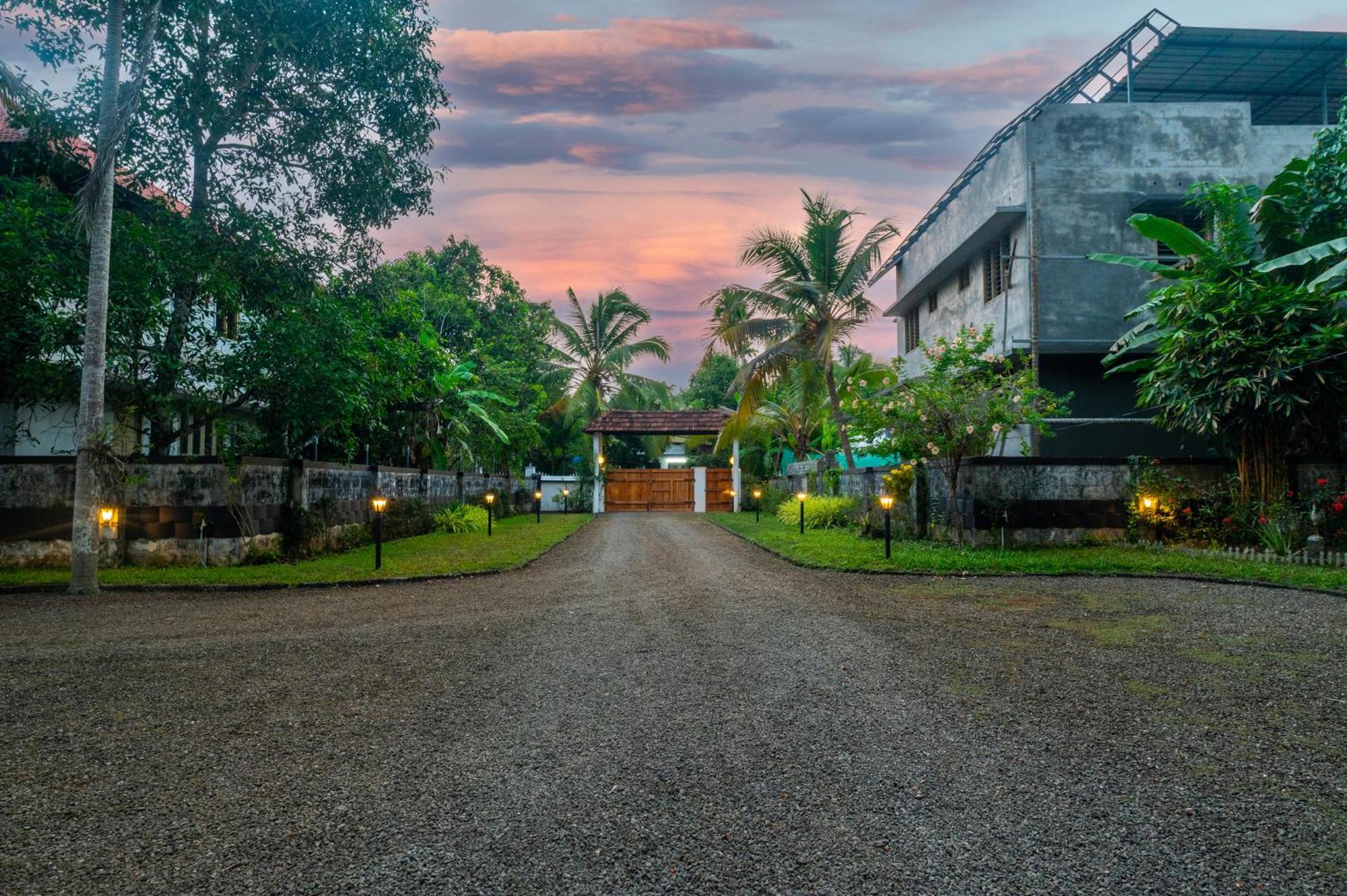 Babira Brookside Heritage Resort Kumarakom Exterior foto
